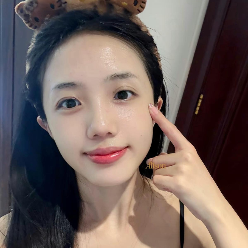 The Whoo Gongjinhyang Clarifying Cleansing Foam